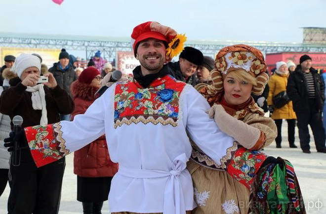 Русский костюм на масленицу